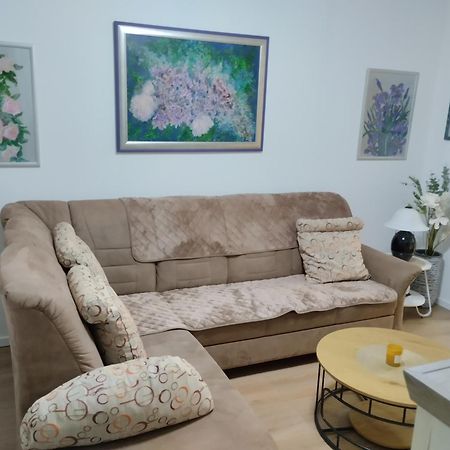 Apartment In Ζαντάρ Εξωτερικό φωτογραφία