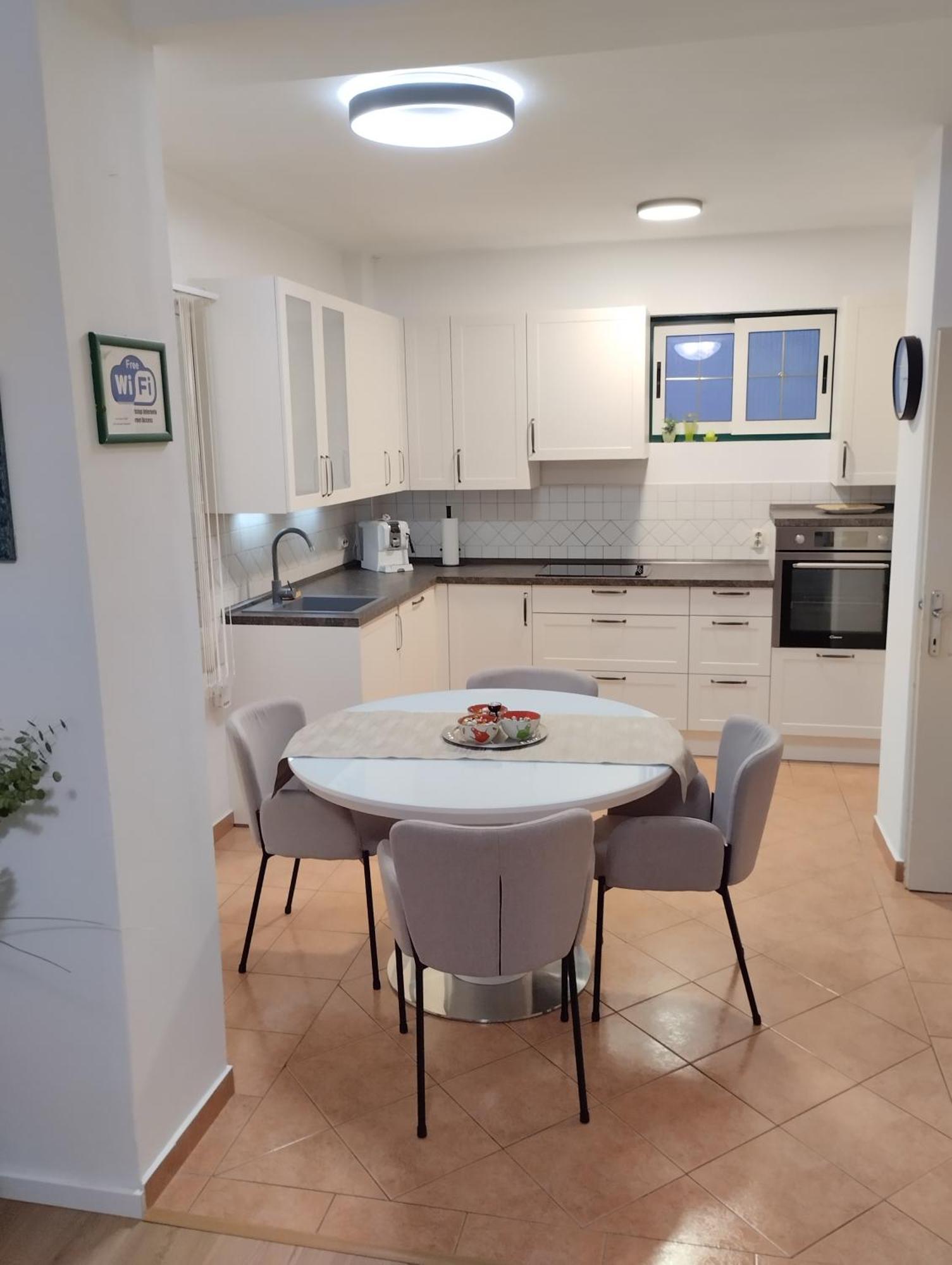 Apartment In Ζαντάρ Εξωτερικό φωτογραφία