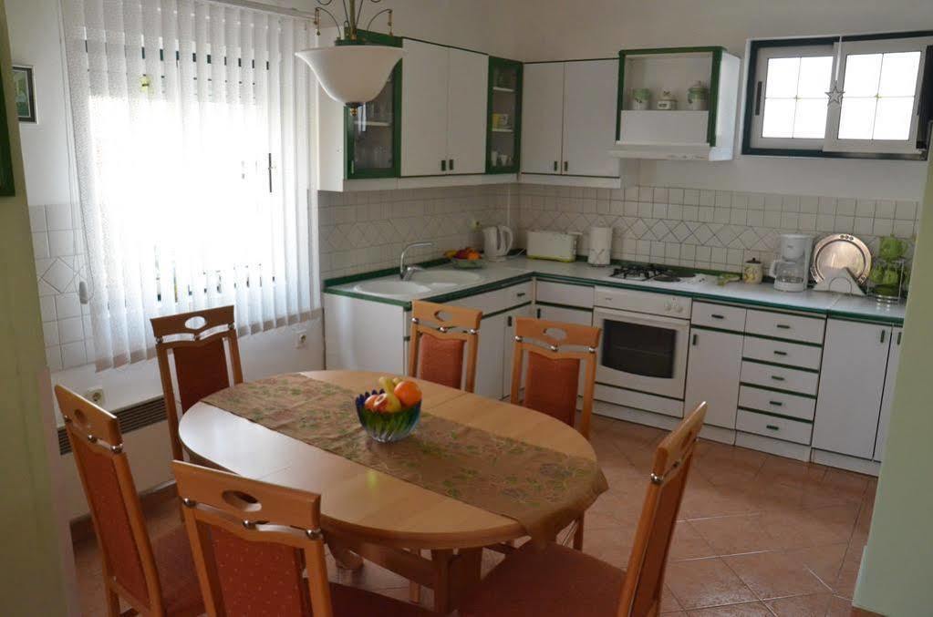 Apartment In Ζαντάρ Εξωτερικό φωτογραφία