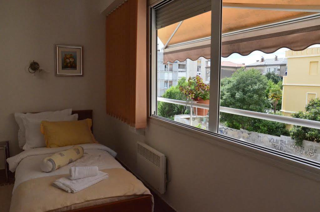 Apartment In Ζαντάρ Εξωτερικό φωτογραφία